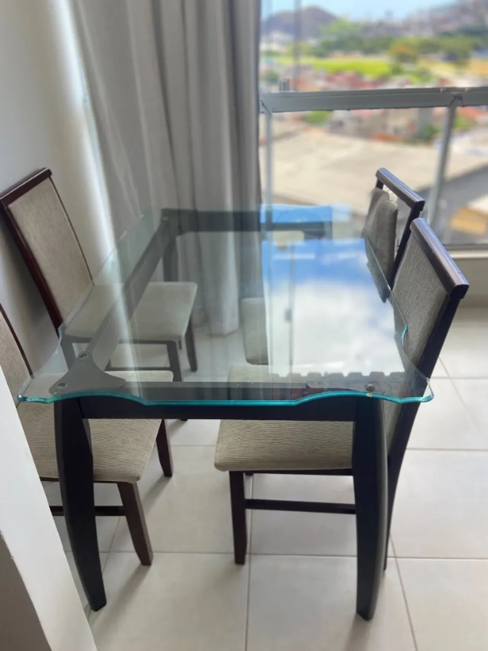 Jogo de mesa e 4 cadeiras Moveis Conquista - Foto 2