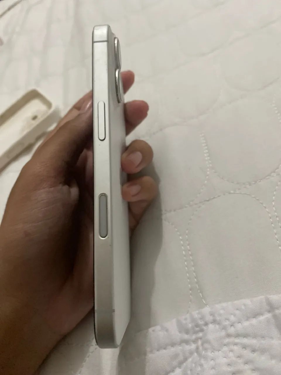 iPhone 16 branco - Foto 3