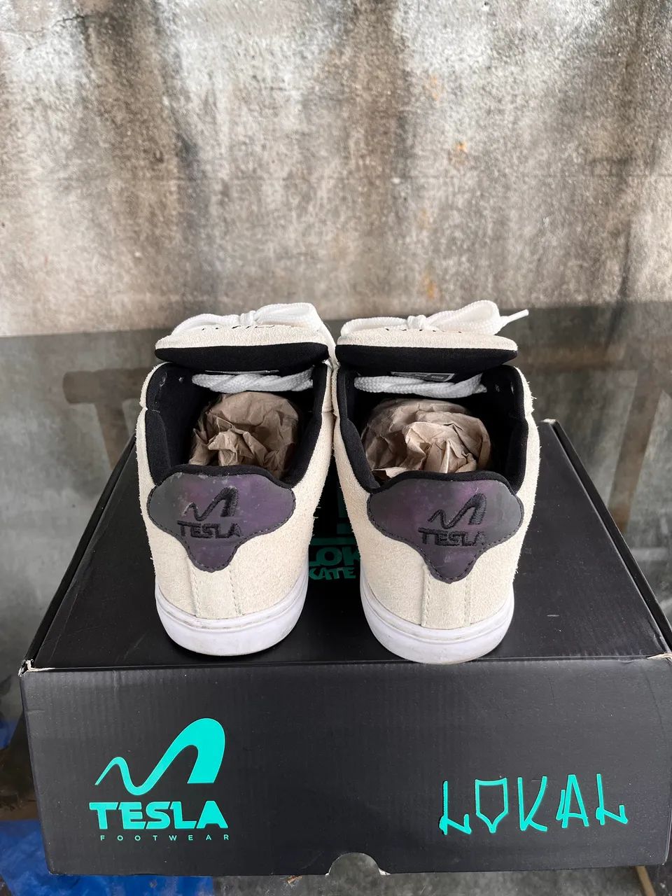 Tênis Tesla x Lokal