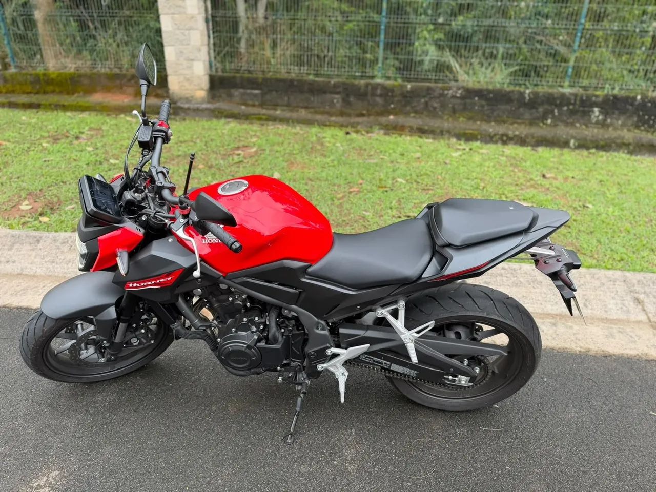 CB HORNET 500  - Foto 3