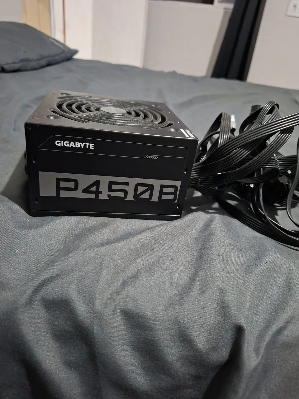 Fonte GIGABYTE 450W (não funciona) - Foto 4