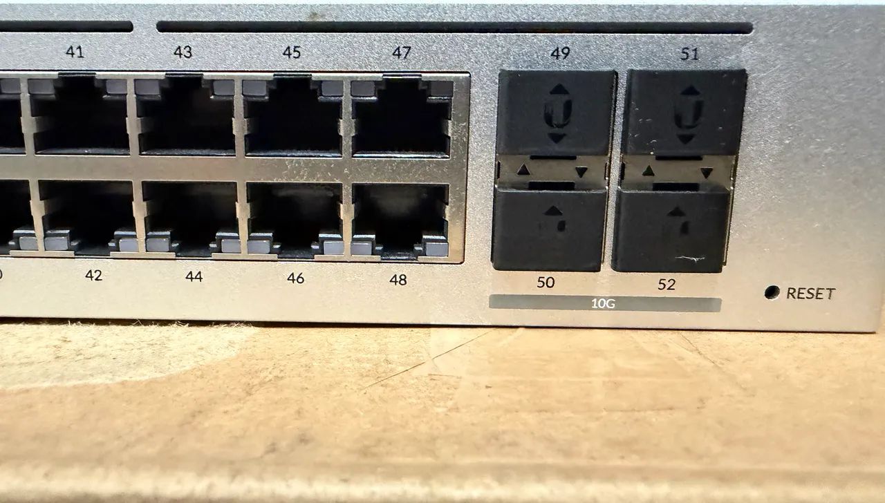 Switch Ubiquiti UniFi USW Pro 48 - Foto 2