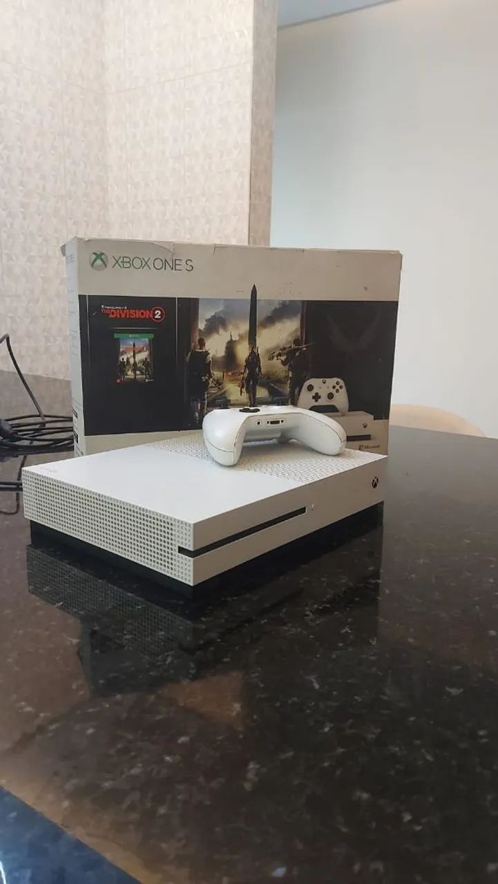 Xbox One S 1TB USADO - Foto 2