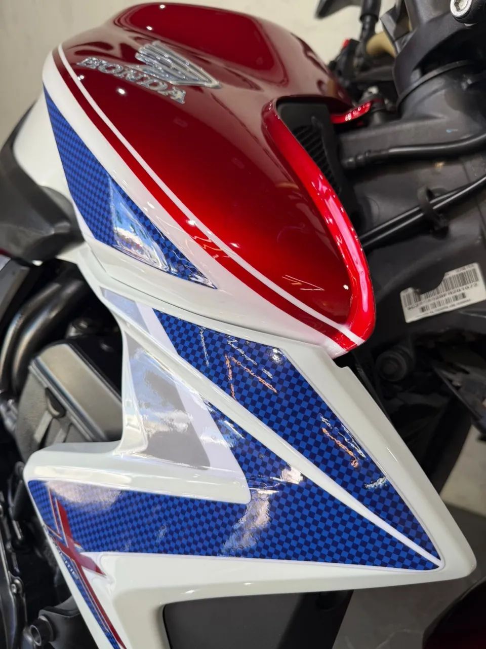 CB1000R BARRACUDA 2016 - Foto 3