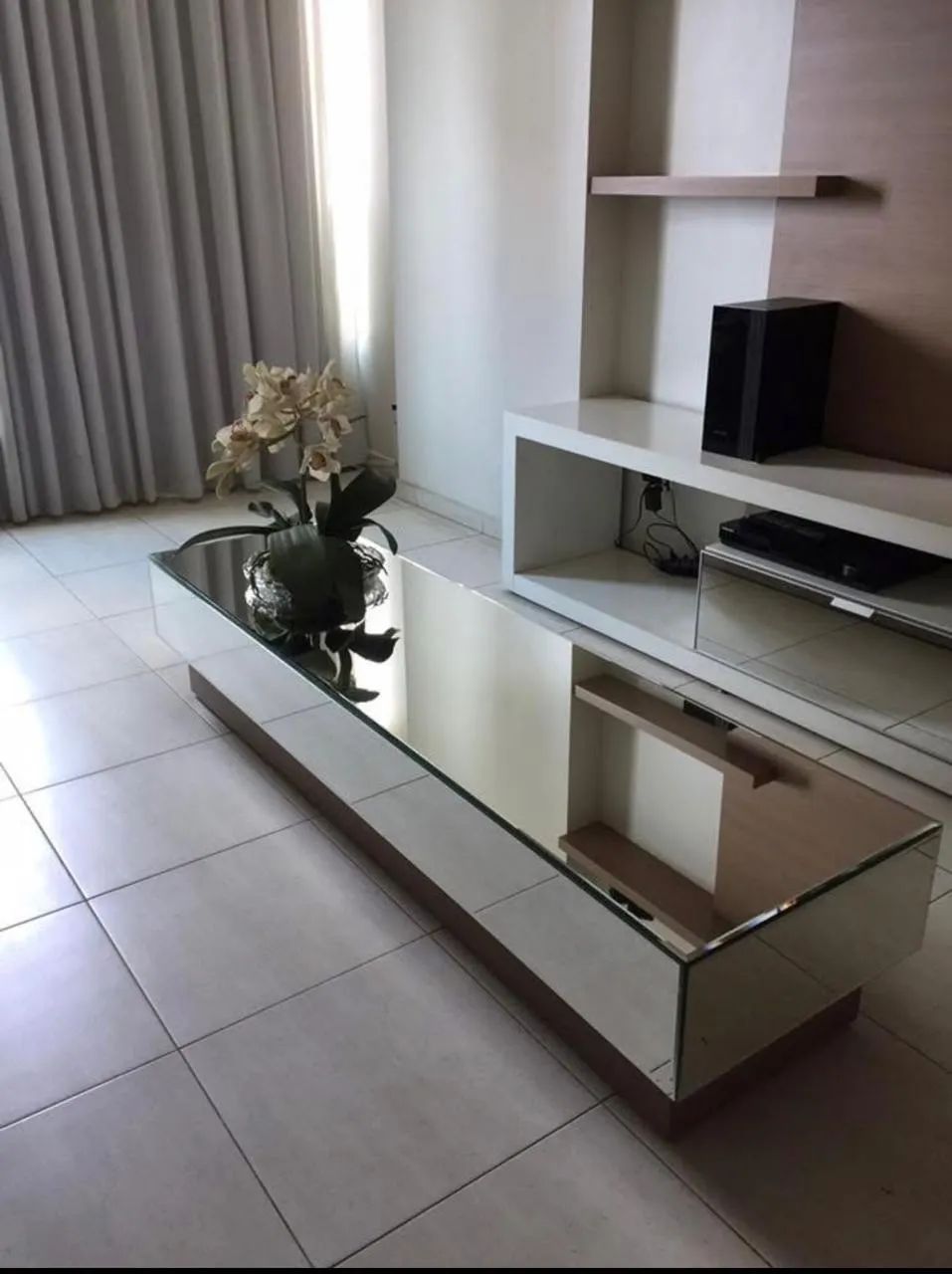Apartamento para alugar em Goiânia, Setor Oeste, com 3 quartos, com 100 m² - Foto 2