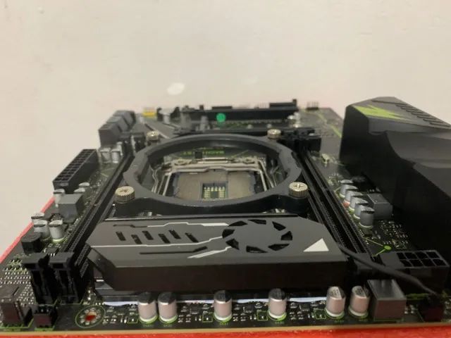 Placa-Mãe Machinist MR9A PRO X99