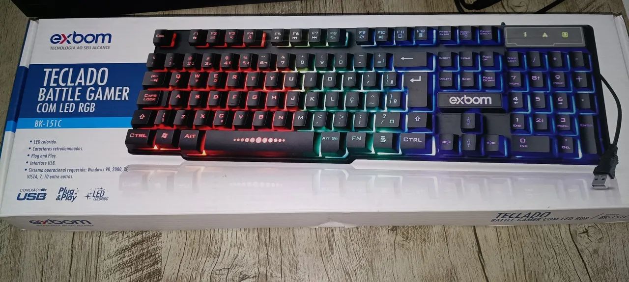 Teclado Semi-mecânico da Exbom em ótimo estado 
