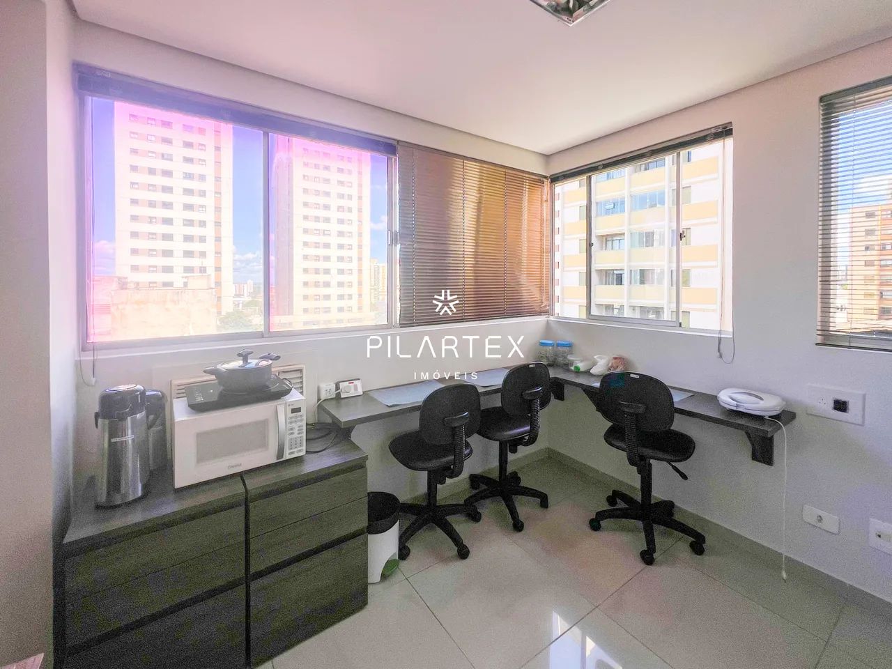 Sala Comercial a Venda no Centro de Londrina. - Foto 3