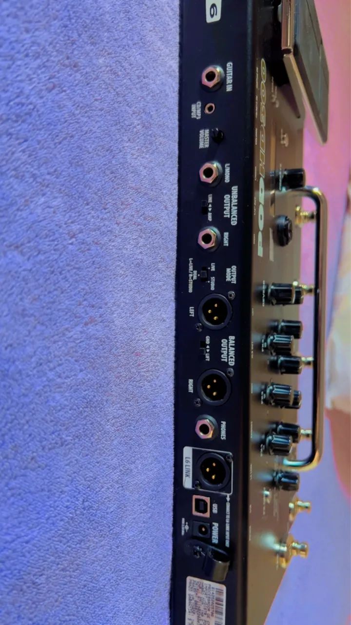 Pedaleira de guitarra line 6 pod hd300 - Instrumentos musicais