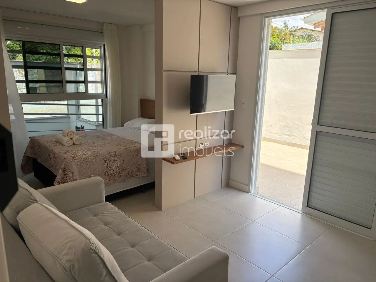 Apartamento 1 quarto no bairro Coqueiros, Florianópolis - Foto 2