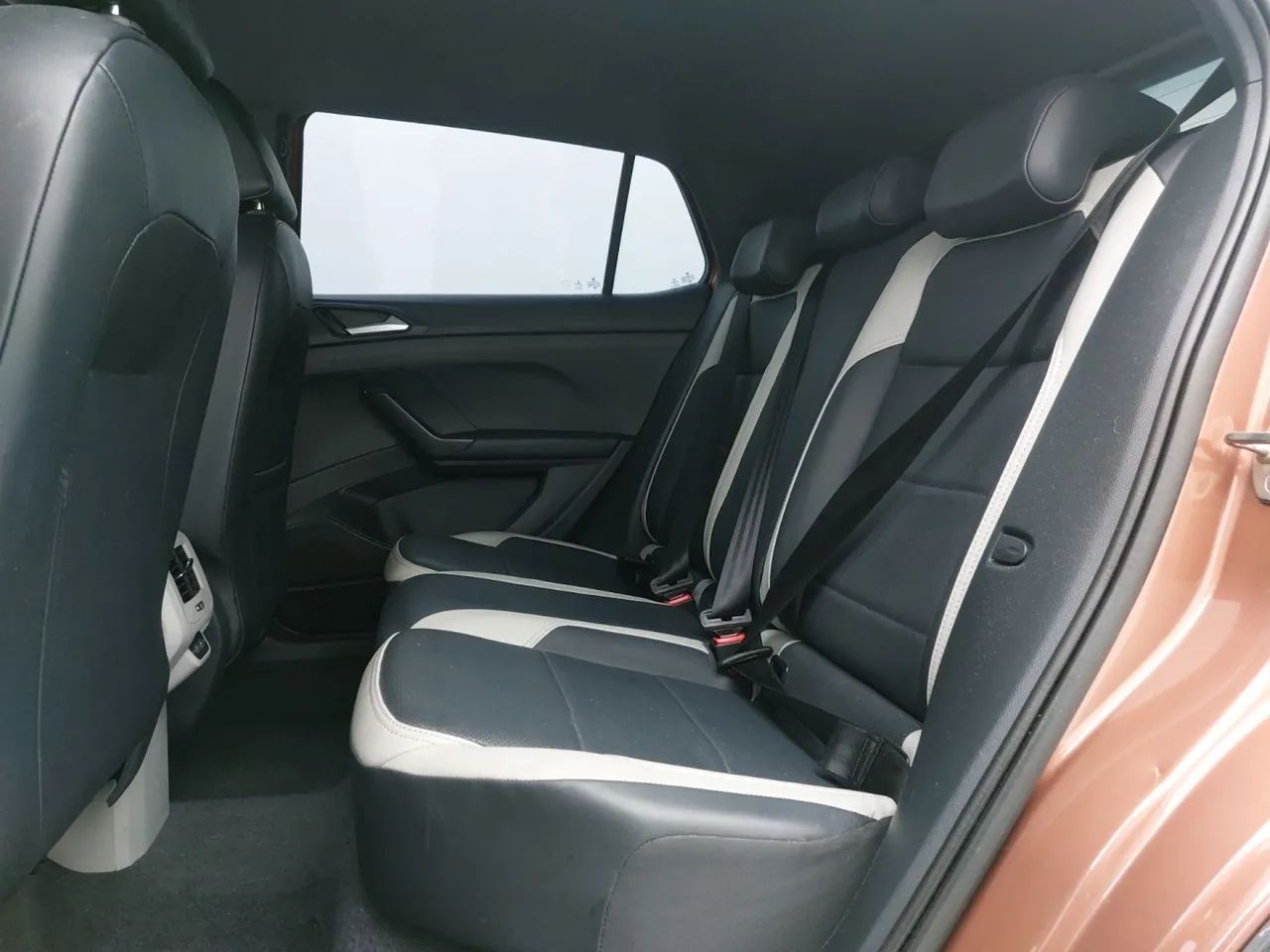 Volkswagen T-Cross Highline 1.4 TSI Flex 16V 5P AUT, foto 17 de 18
