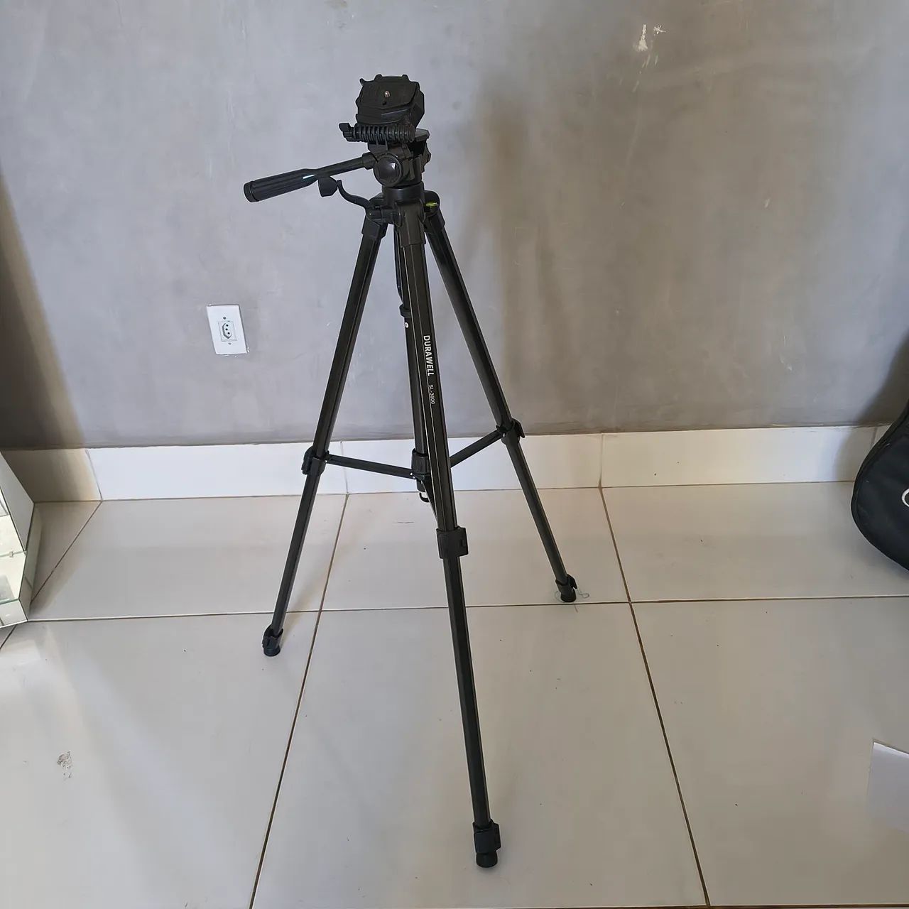 Tipé para câmeras e célular - Foto 3