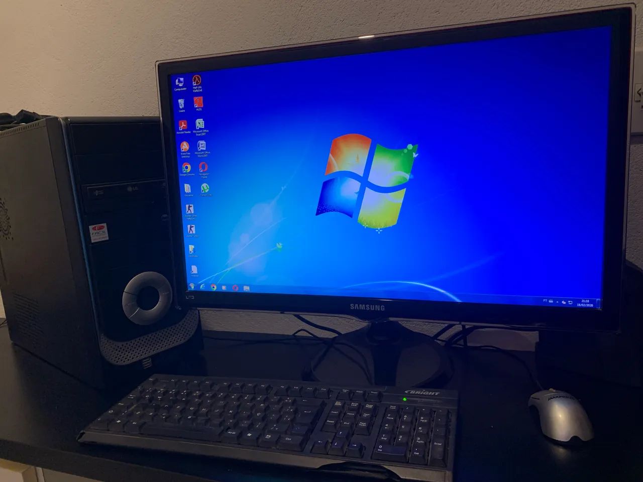 Monitor / TV Samsung 27 polegadas full HD - Foto 3