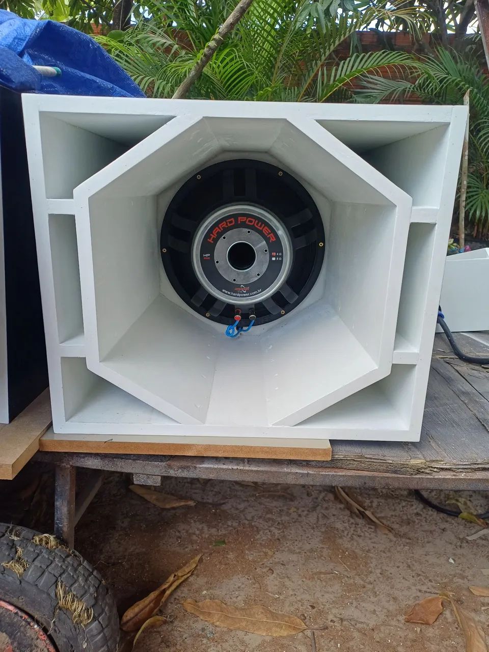 Vendo caixa de grave hard power 