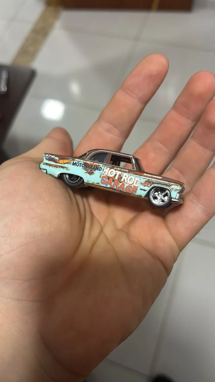Carrinhos hotwheels/ contem - Foto 4
