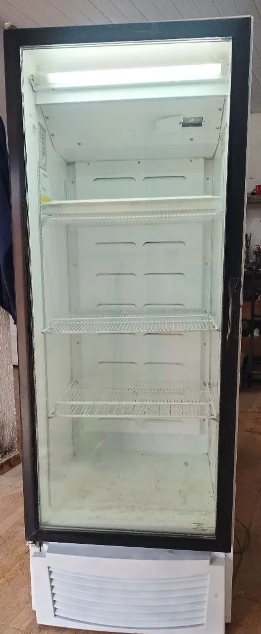 Expositor de bebidas 570L 220V