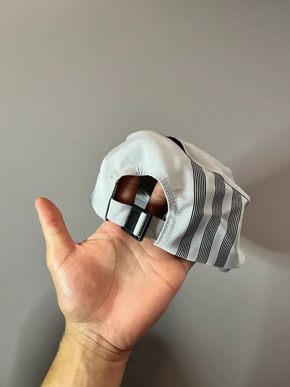 Boné Adidas - Foto 2