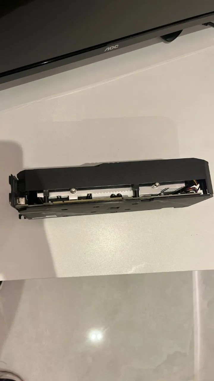 Placa de vídeo Asus Tuf Gtx 1660 SUPER - Foto 4