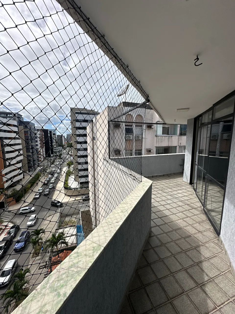 Alugo cobertura com 4 quartos na Sandoval arroxelas. - Foto 2