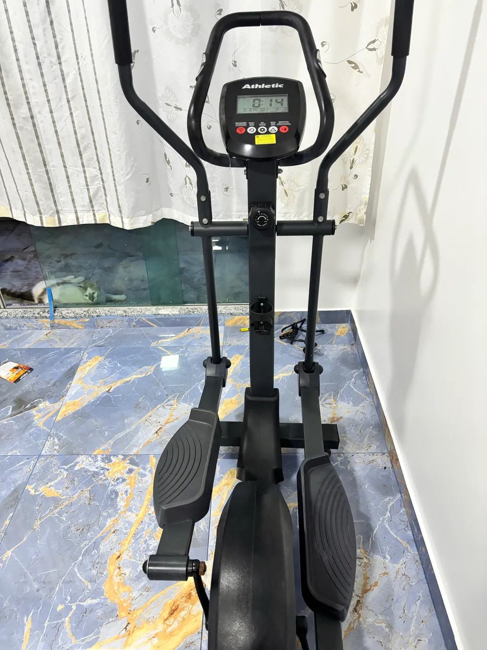 Bicicleta Elíptica Athletic Nova - Foto 4