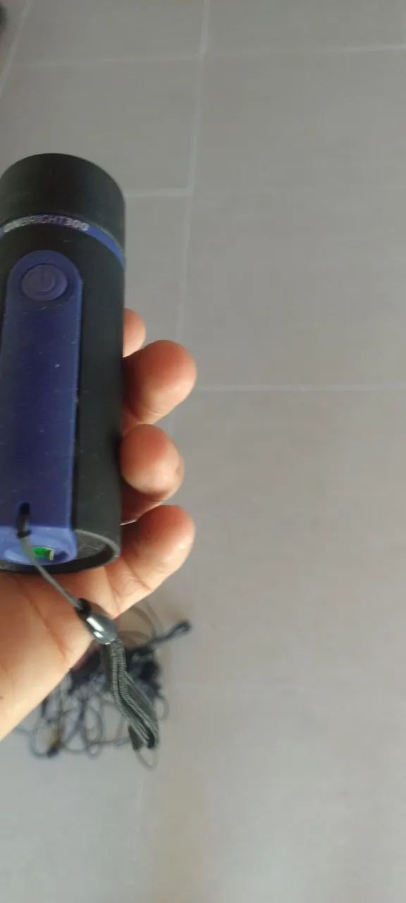 Vendo uma lanterna ONBRIGHT300 - Foto 4