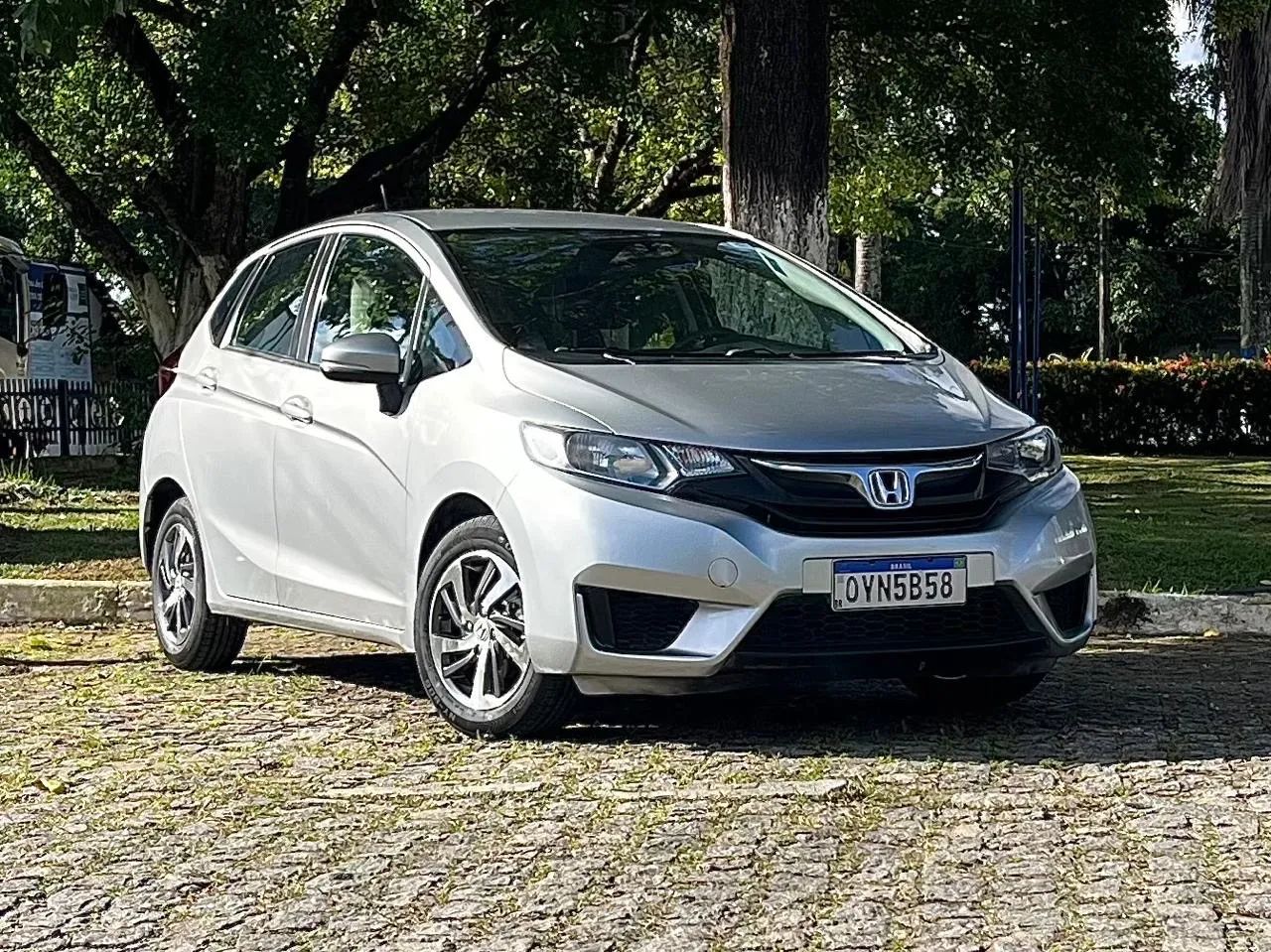 Honda Fit Fit LX 1.5 Flexone 16V 5p Aut. 2015