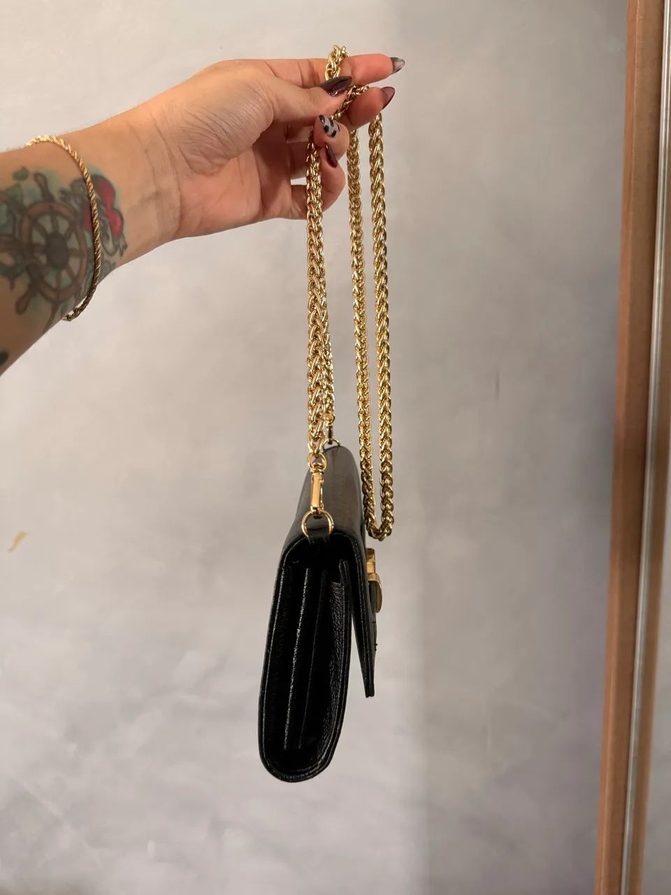 Bolsa luz da lua original praticamente nova - Foto 4