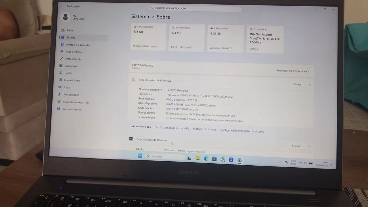 Notebook i3 1115 4gb de memória 256 SSD