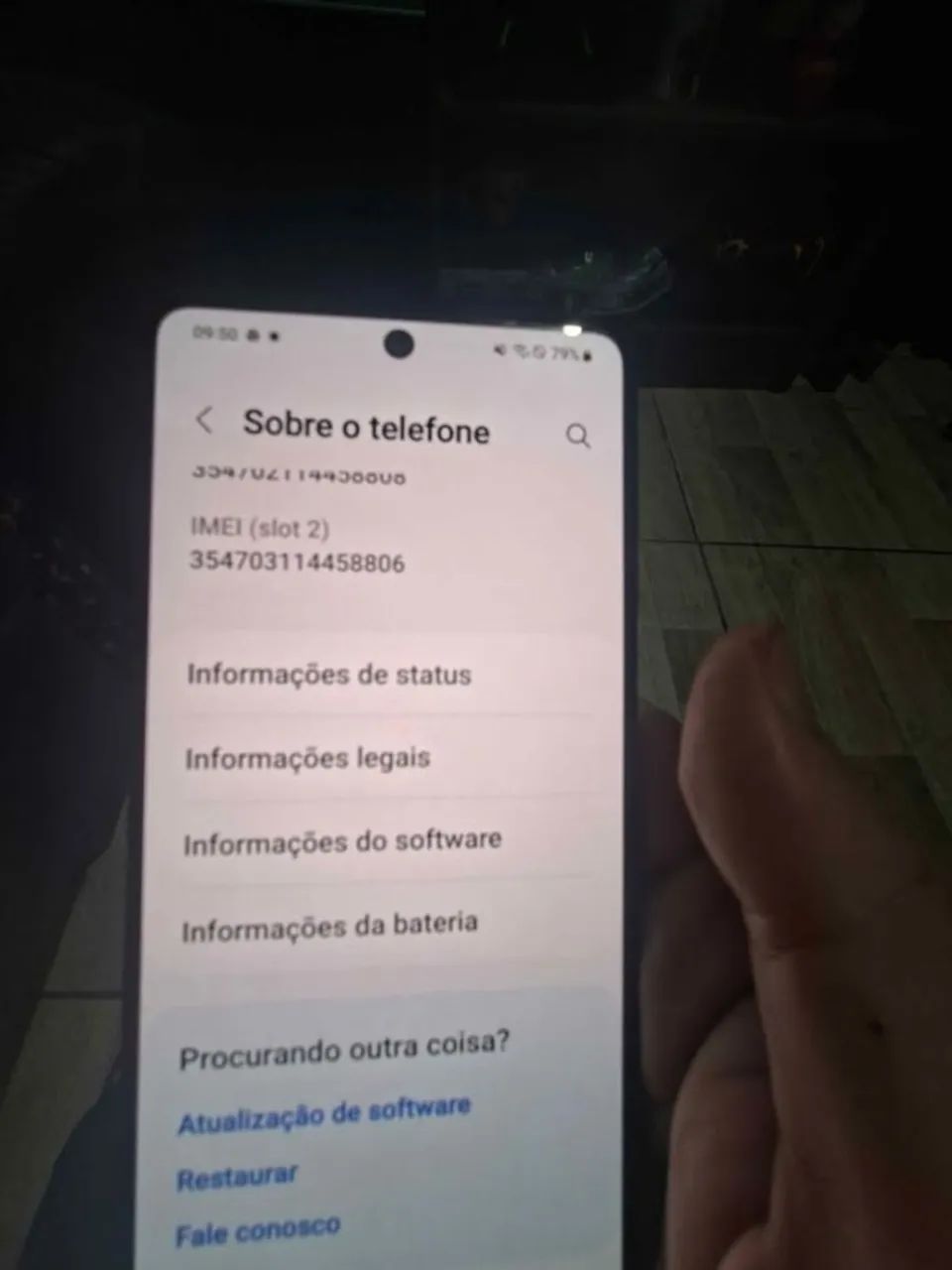 display A71 com aro, biometria, bateria bandeja de chip e acabamento