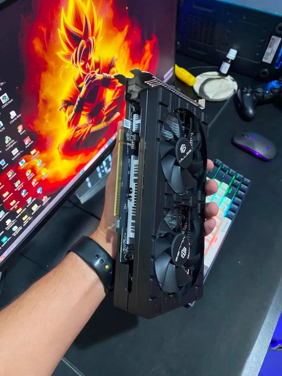 PLACA DE VÍDEO RX580 (NOVA) - Foto 3