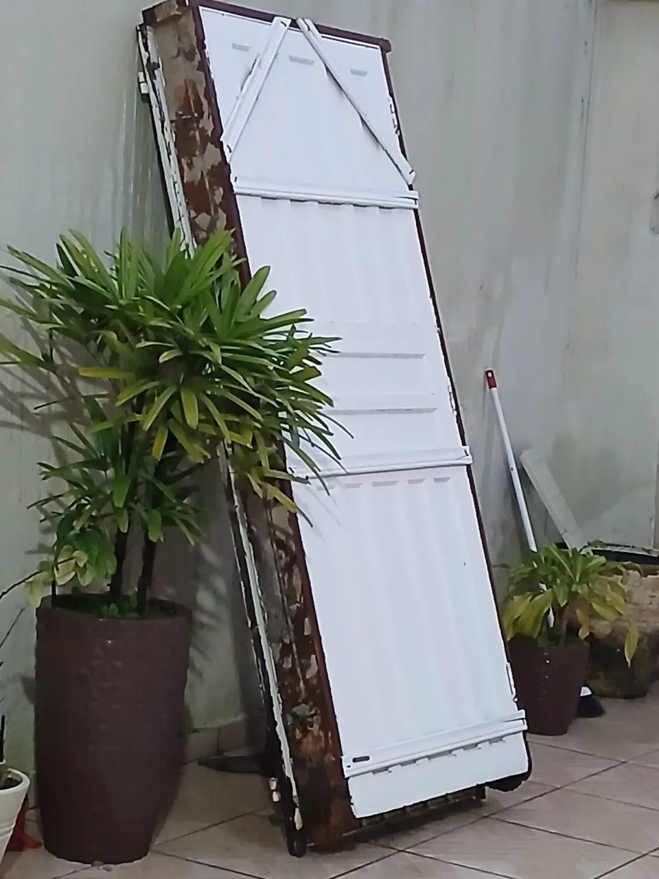 Venda de ponta de madeira 