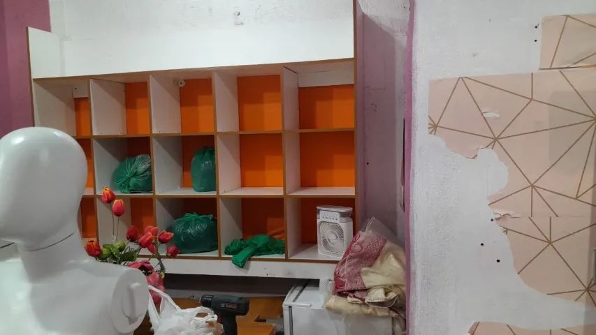 MANEQUIM, BALCÃO E COLMEIA - Foto 3