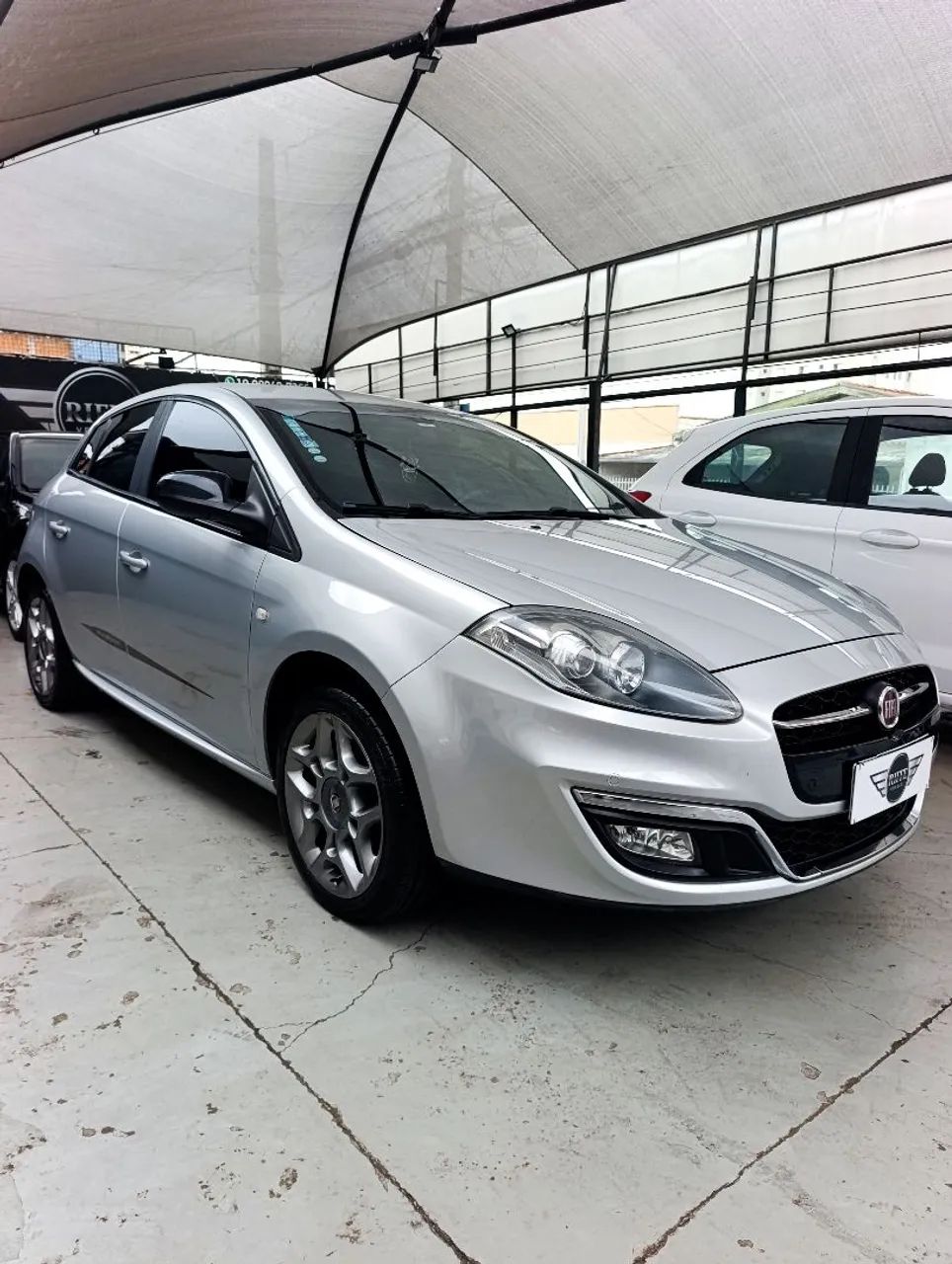 Fiat Bravo Blackmotion 1.8 Dualogic Flex 5P 2016 - Foto 2