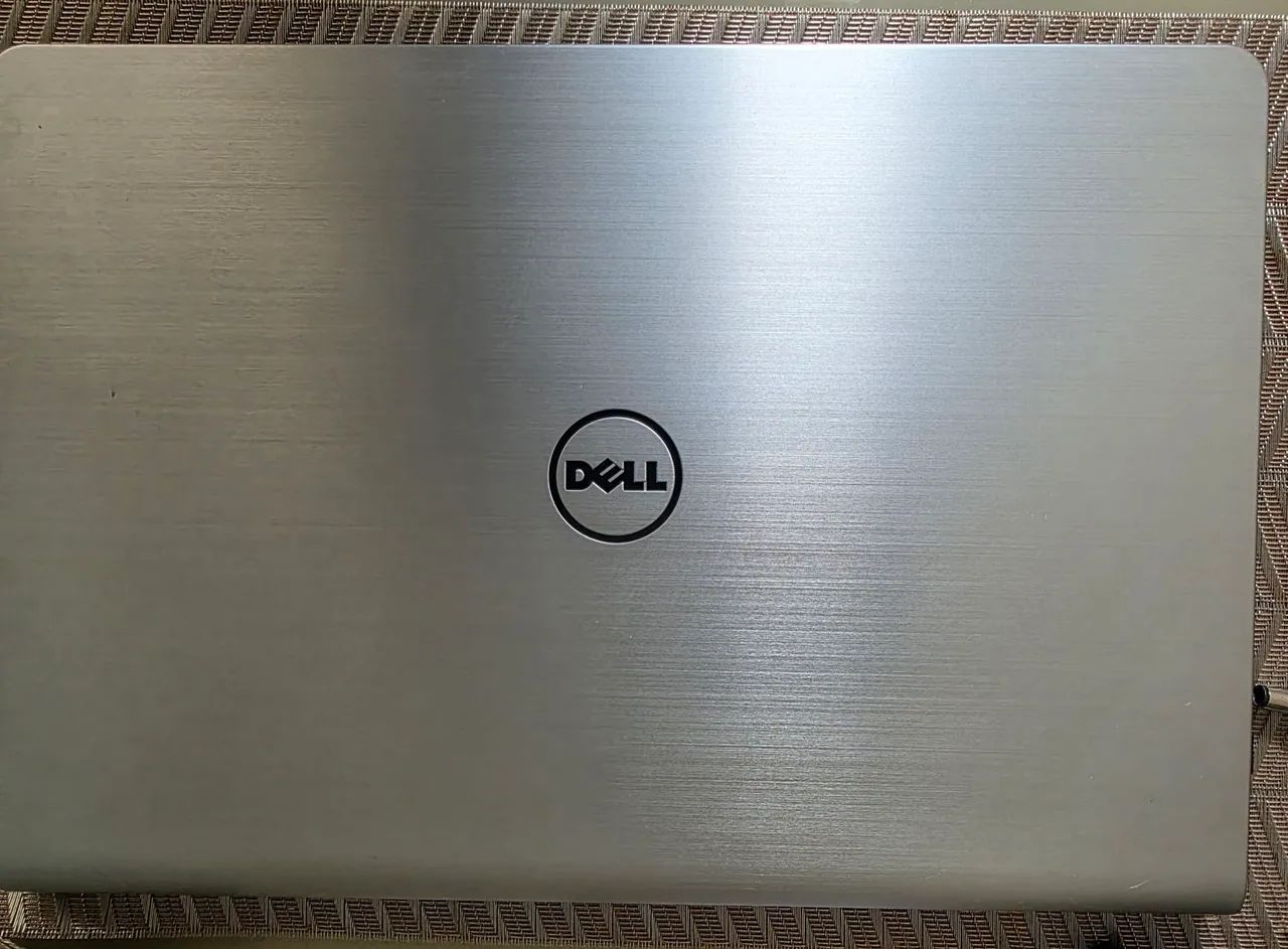 Notebook Dell Inspiron 15 i7 - SSD 8GB RAM 