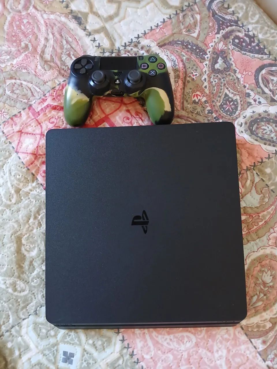 Playstation 4 slim 1tb
