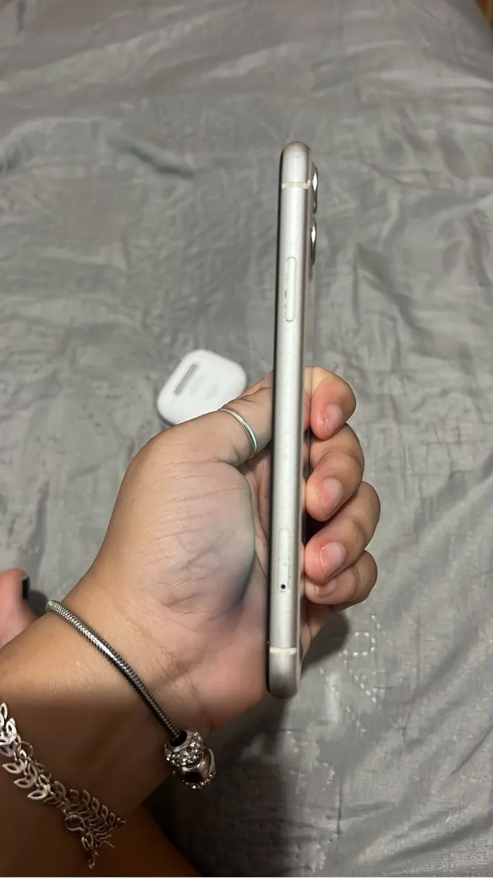 IPHONE 11 64GB  - Foto 4
