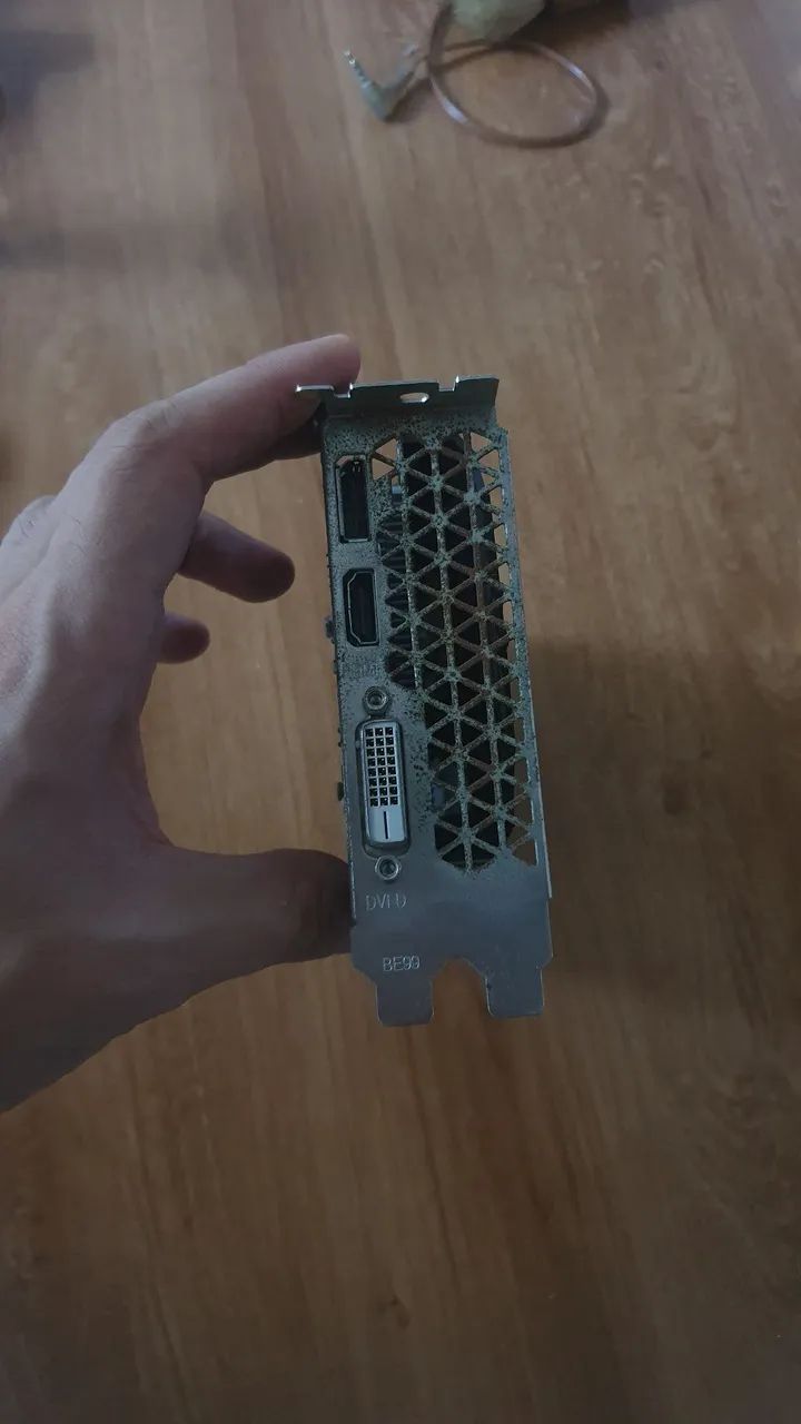 Rx550 4gb com defeito - Foto 3