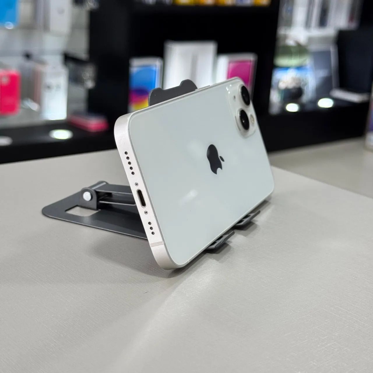 iPhone 13 128GB Branco  - Foto 3