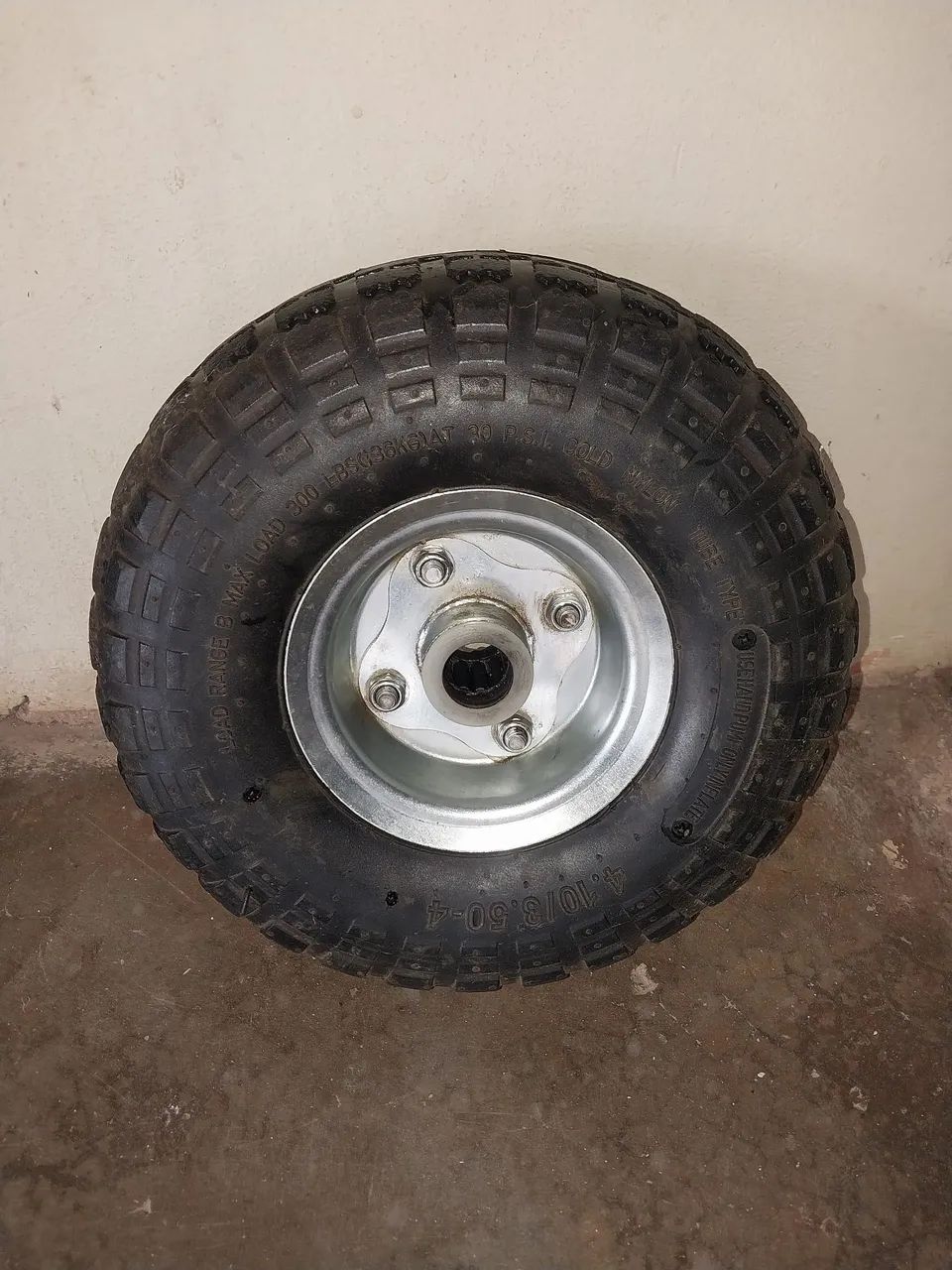 Roda para carrinho de mão
