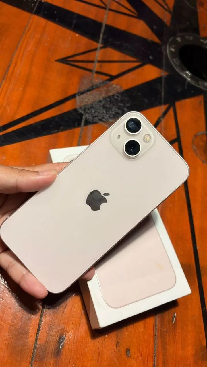Vendo iphone 13 128gb, bateria em 87%, incluso carregador  - Foto 3