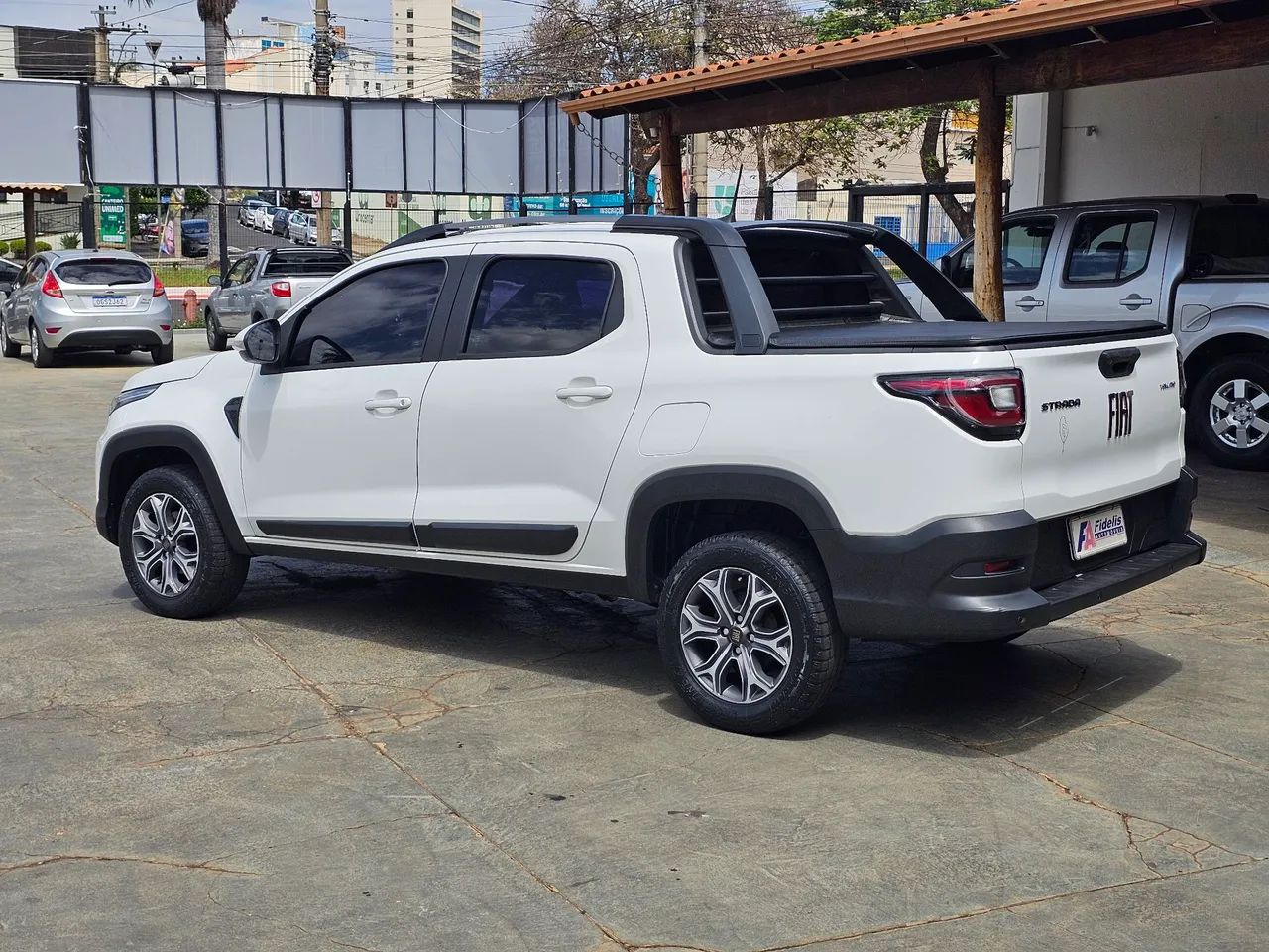 Fiat Strada Volcano 1.3 Flex 8V CD 2021 - Foto 4