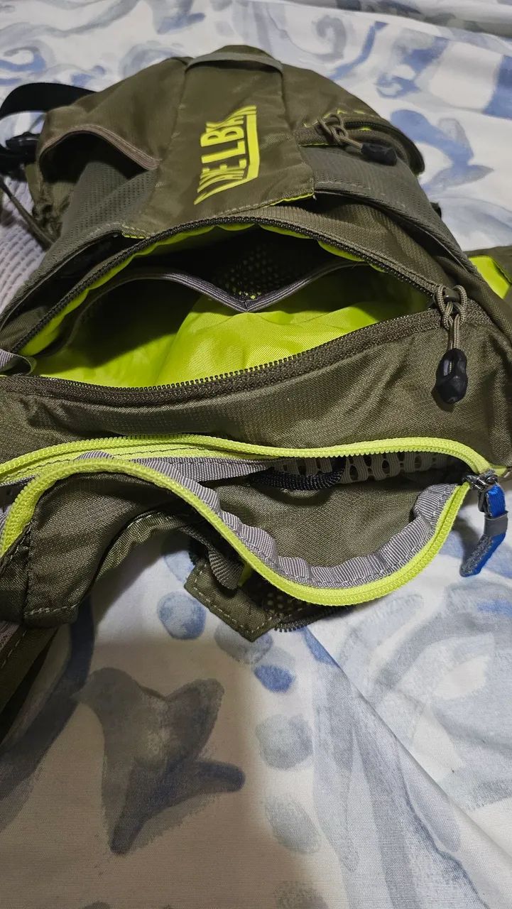 Mochila de hidratação Camelbek (com reservatório 1,5L) - Foto 3