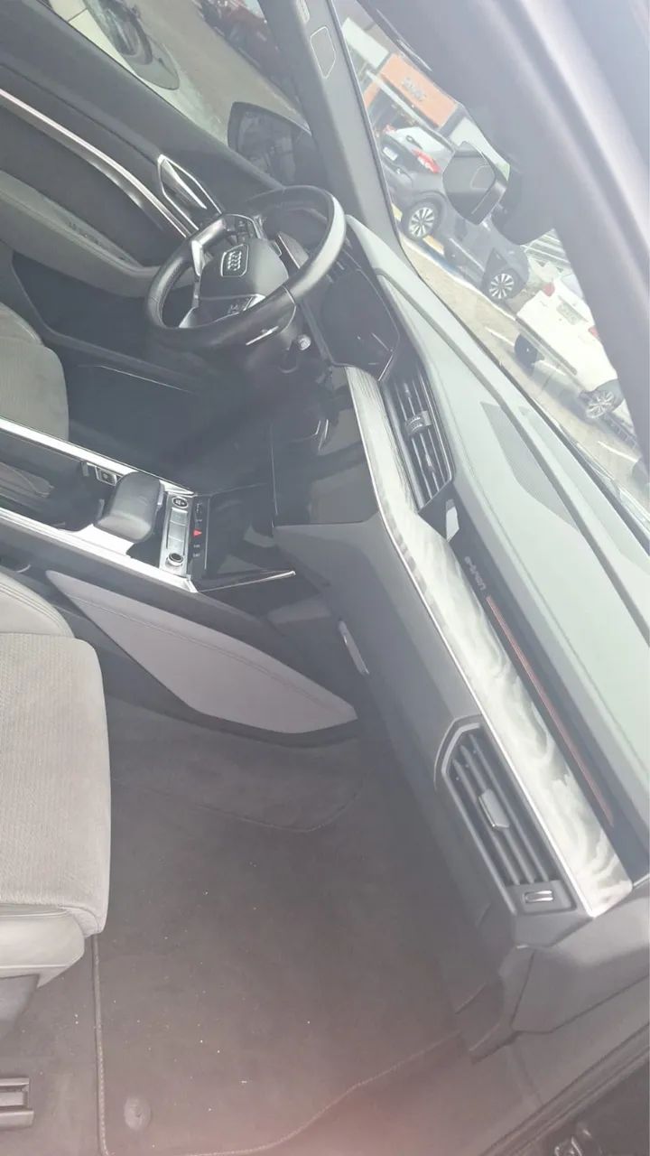 Audi E-Tron Performa. Black Aut. (elétrico) 2021 - Foto 3