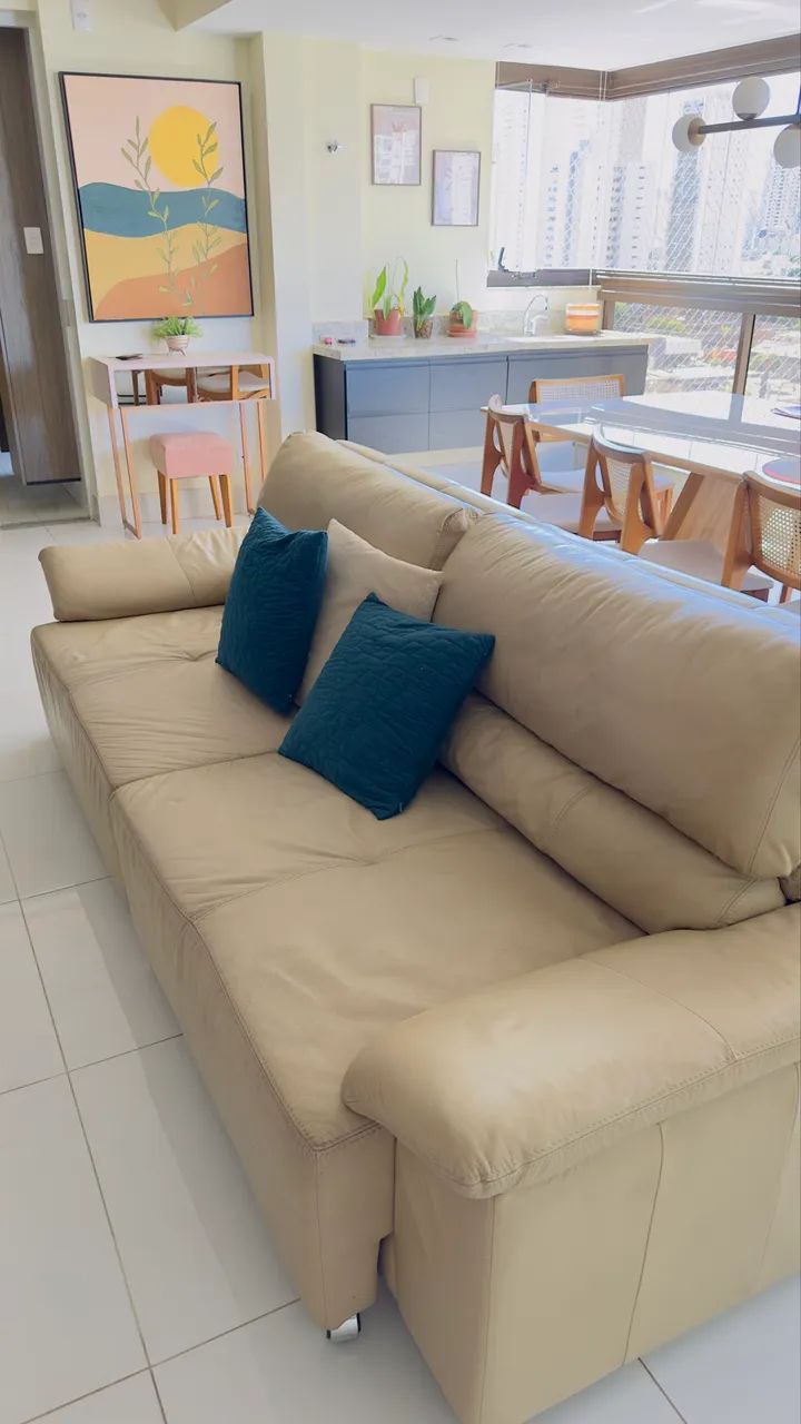 Sofá retrátil de couro (2,60 mt) - Foto 2