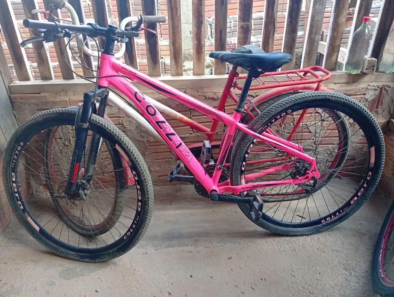 bicicleta colli rosa 