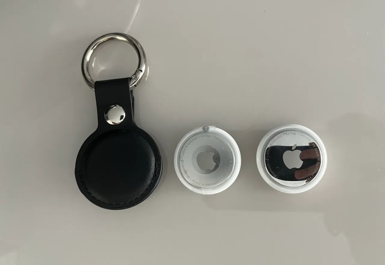 2 Apple AirTags Originais + Chaveiro | 1 Nunca Usada