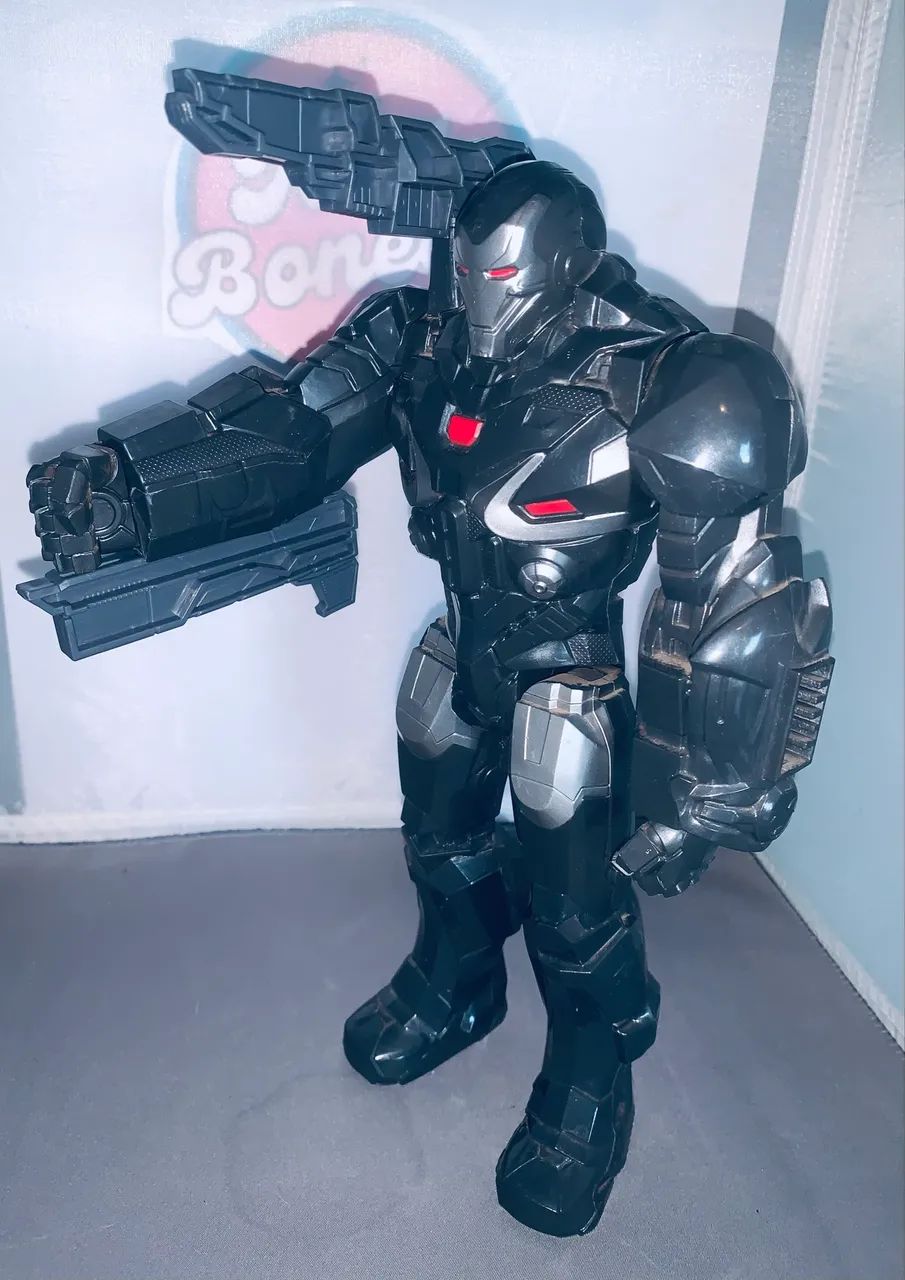 Boneco máquina de combate c/ 2 armas usado 30 cm ótimo estado