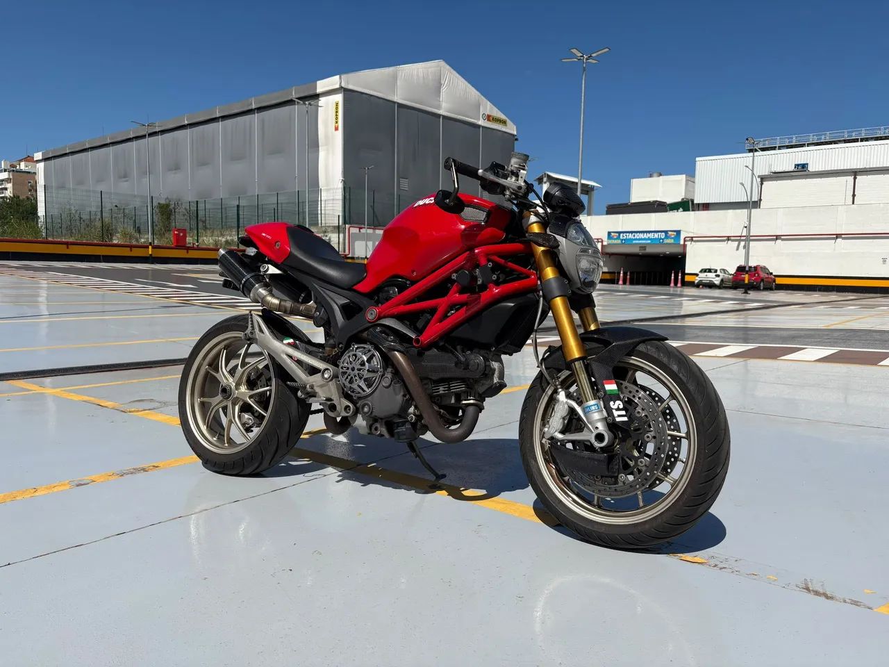 Ducati Monster 1100 S