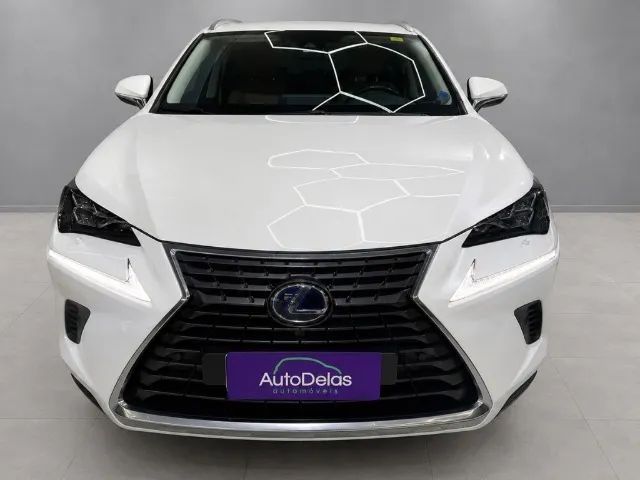Lexus NX-300 H Luxury 2.5 16V Aut., foto 3 de 11