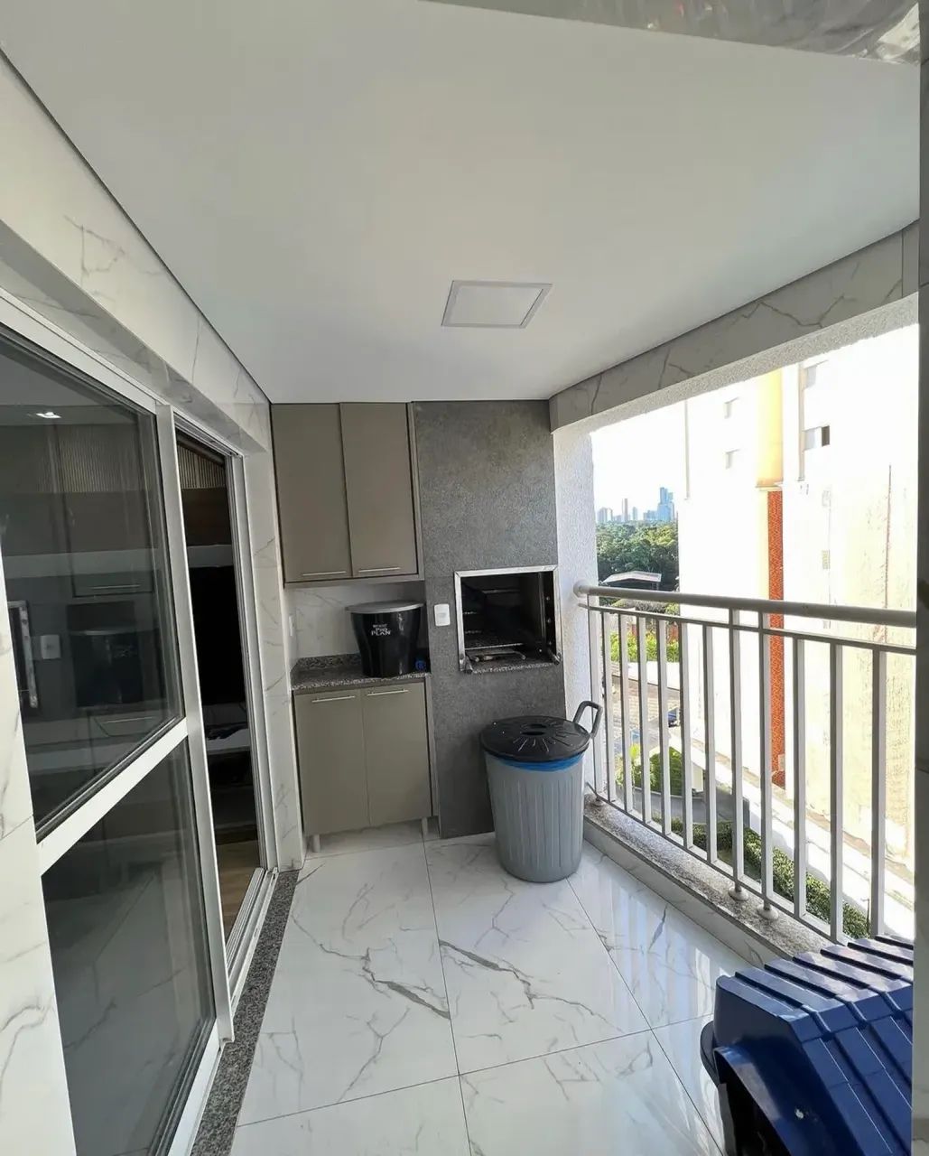 Lindo apartamento mobiliado e decorado 3 quartos - Foto 4